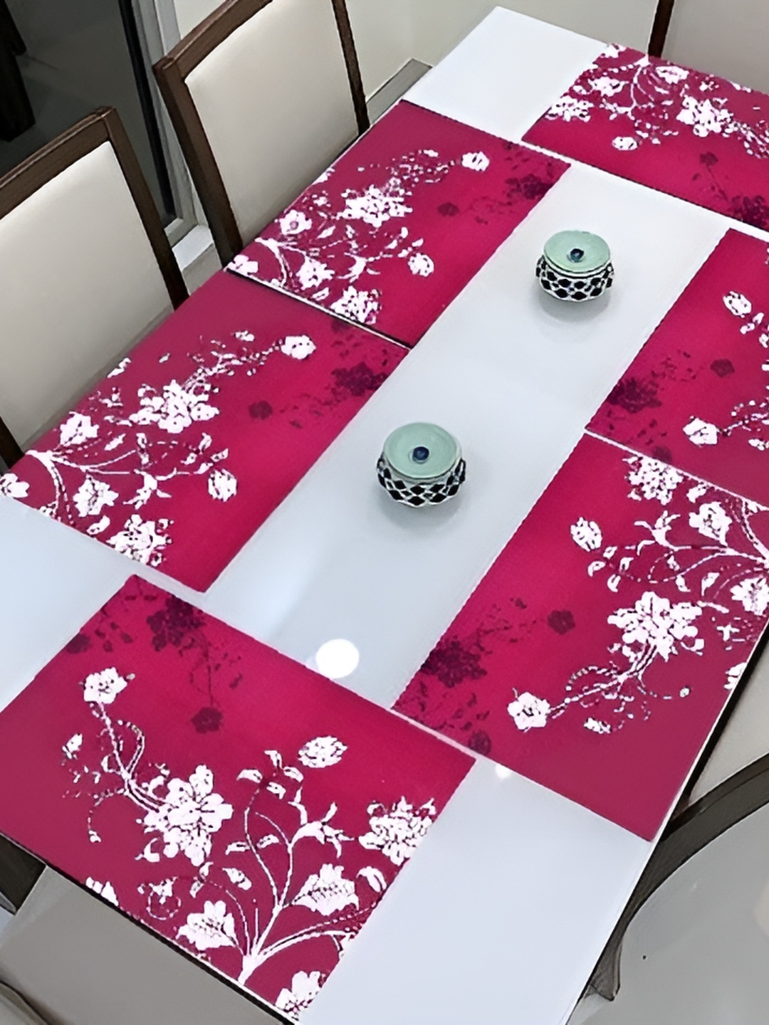 

REVEXO White & Pink 6 Pieces Floral Pattern Rectangle Reversible Table Placemats