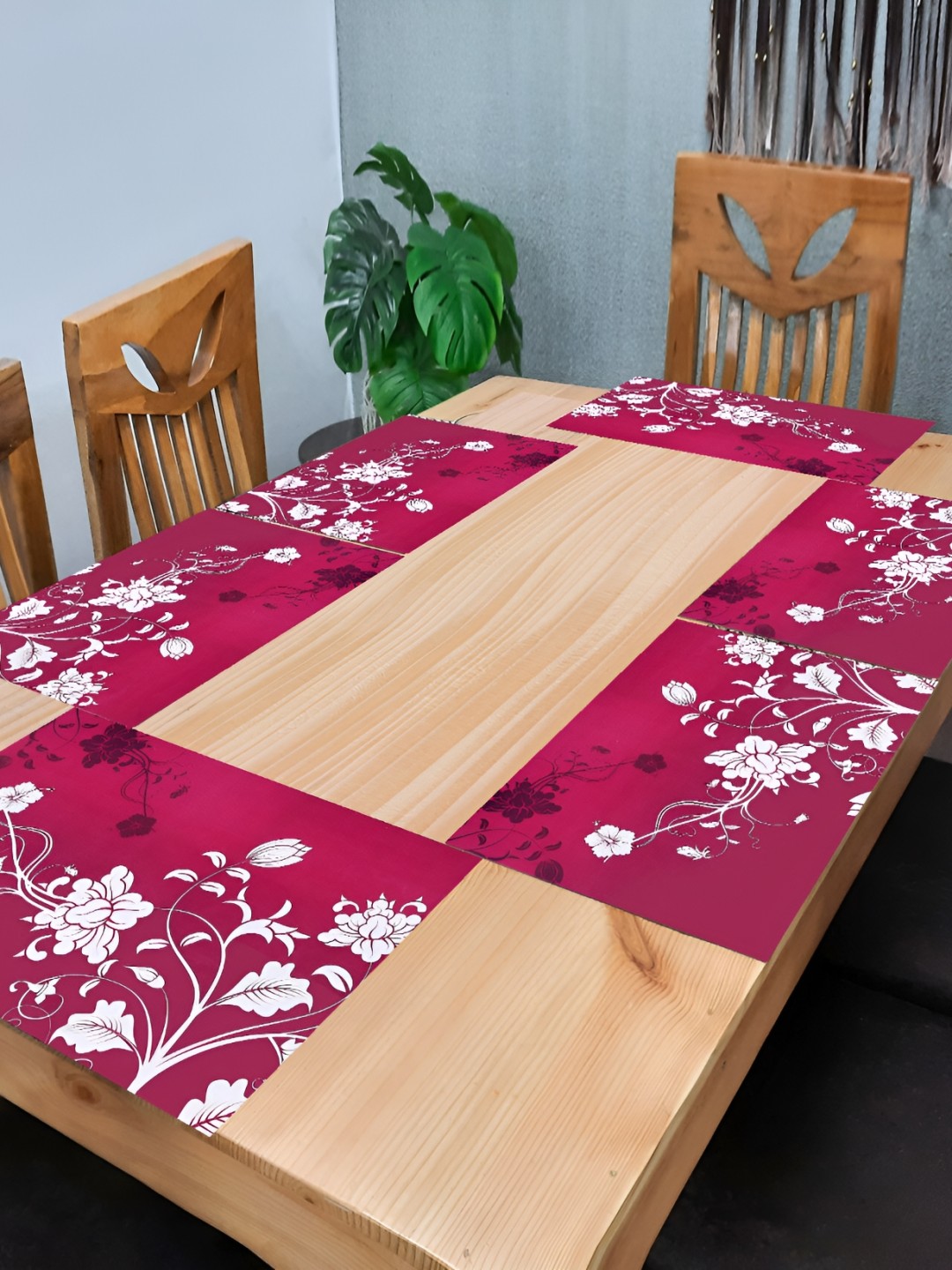 

REVEXO White & Purple 6 Pieces Floral Pattern Rectangle Reversible Table Placemats