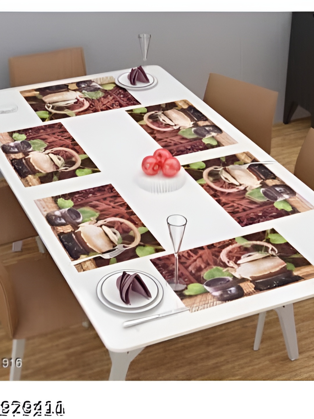 

REVEXO Black & Brown 6 Pieces Printed Rectangle Table Placemats