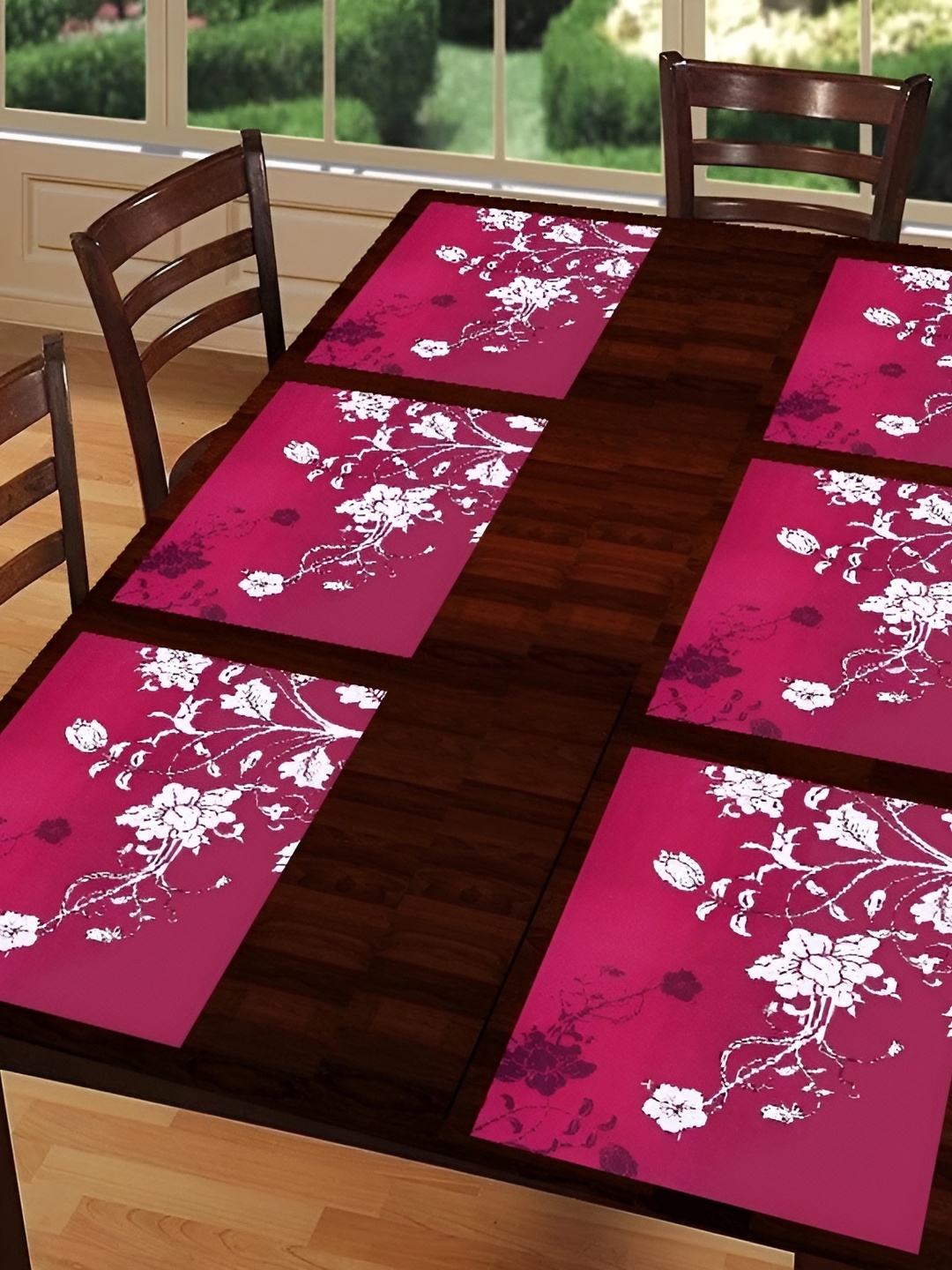 

REVEXO Pink & White 6 Pieces Printed Rectangular Table Placemats