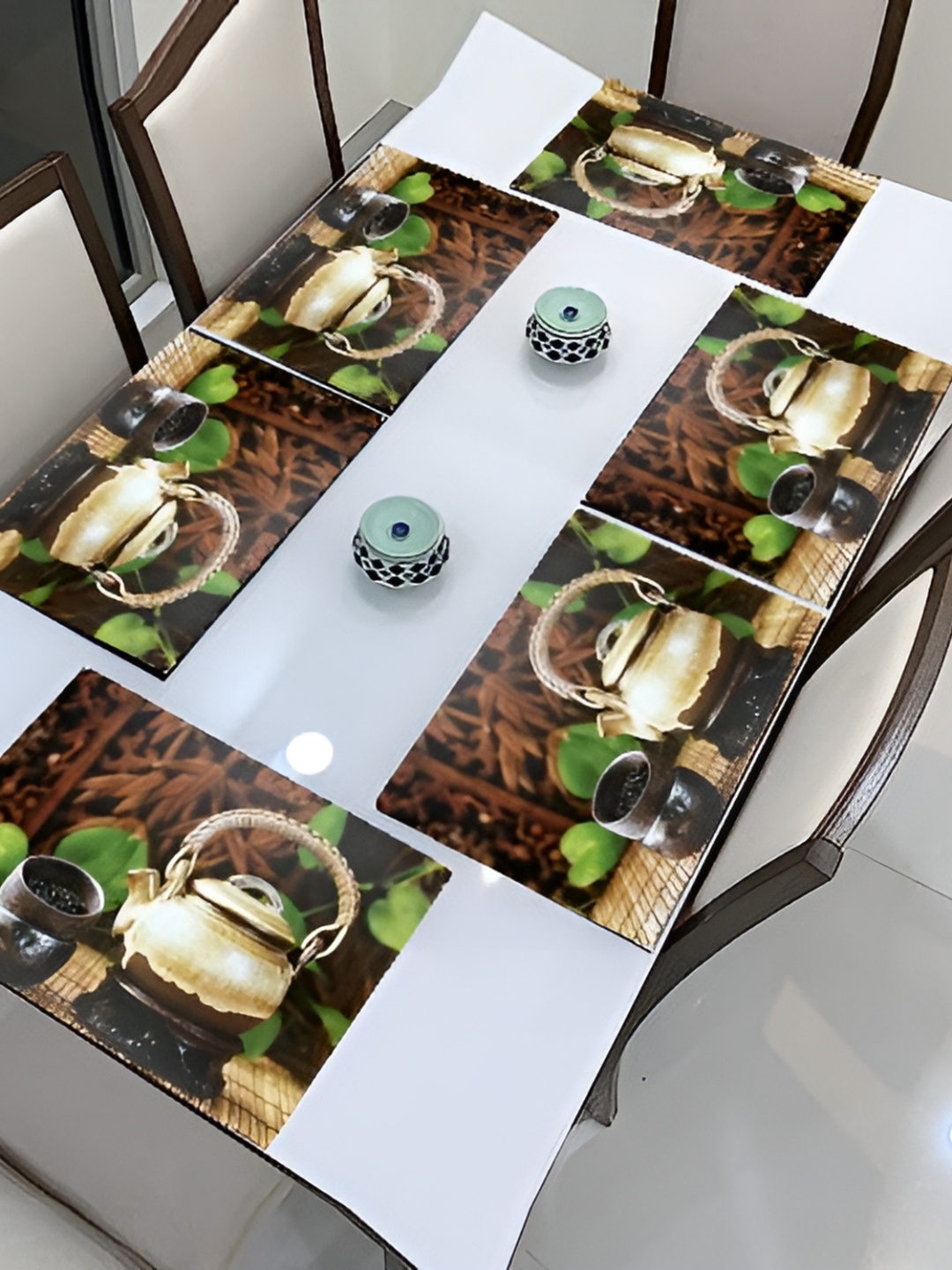 

REVEXO Brown & Green 6 Pieces Printed Anti-Slip Table Placemats