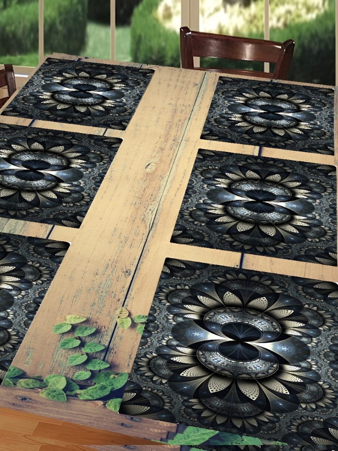 

REVEXO Black & Blue 6 Pieces Printed Anti-Slip Table Placemats