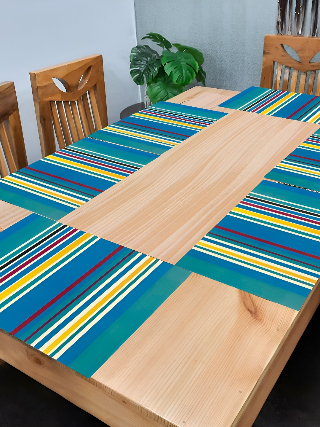 

REVEXO Blue 6 Pieces Printed Table Placemats