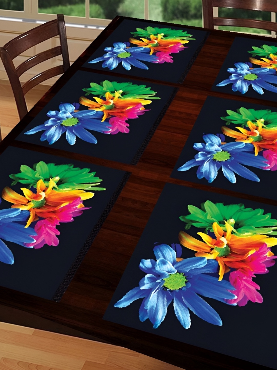 

REVEXO Black 6 Pieces Printed Table Placemats