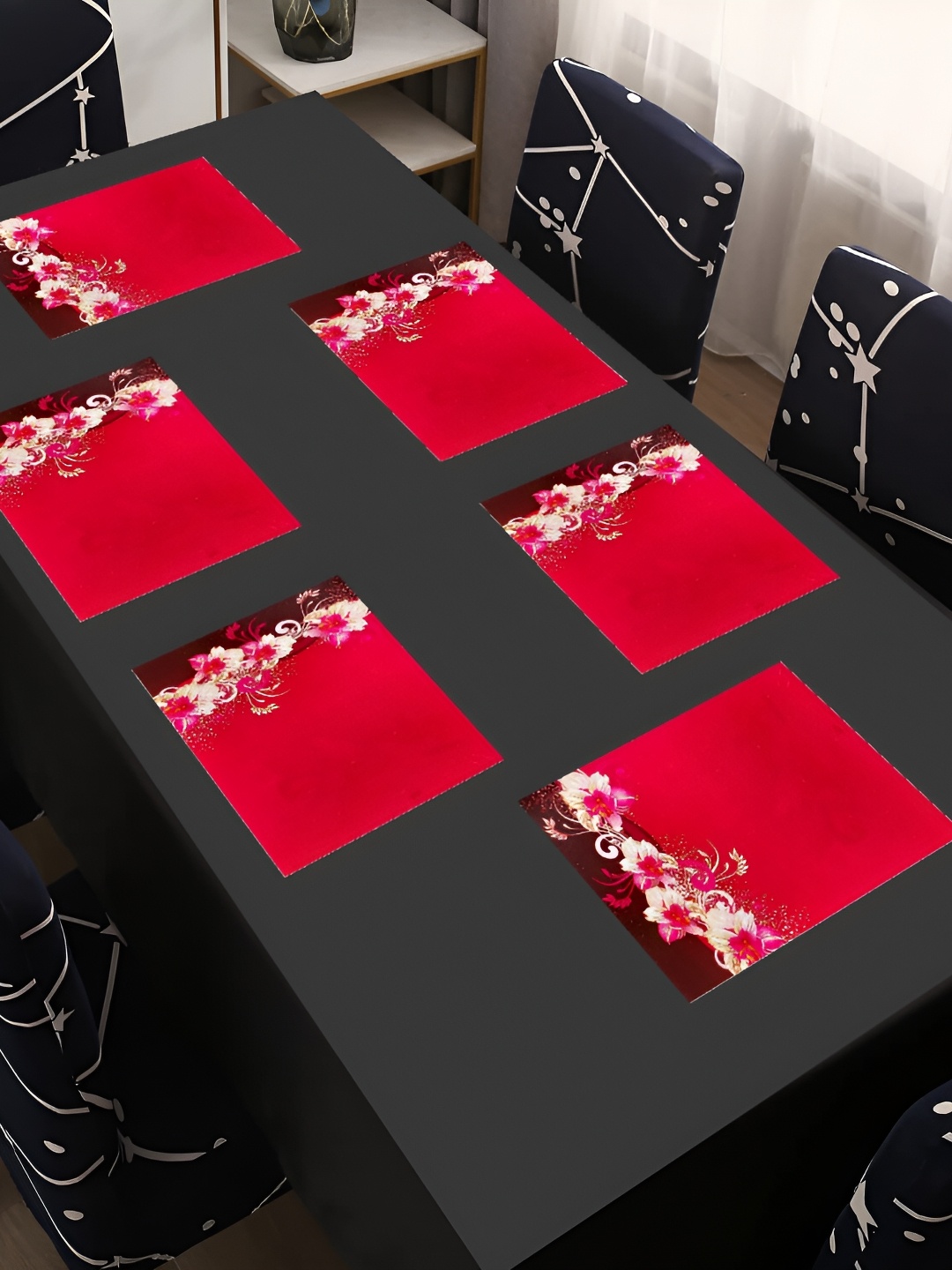 

REVEXO Red 6 Pieces Printed Table Placemats