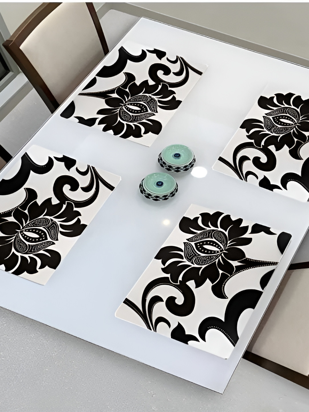 

REVEXO White & Black 4 Pieces Floral Printed Rectangular Table Placemats