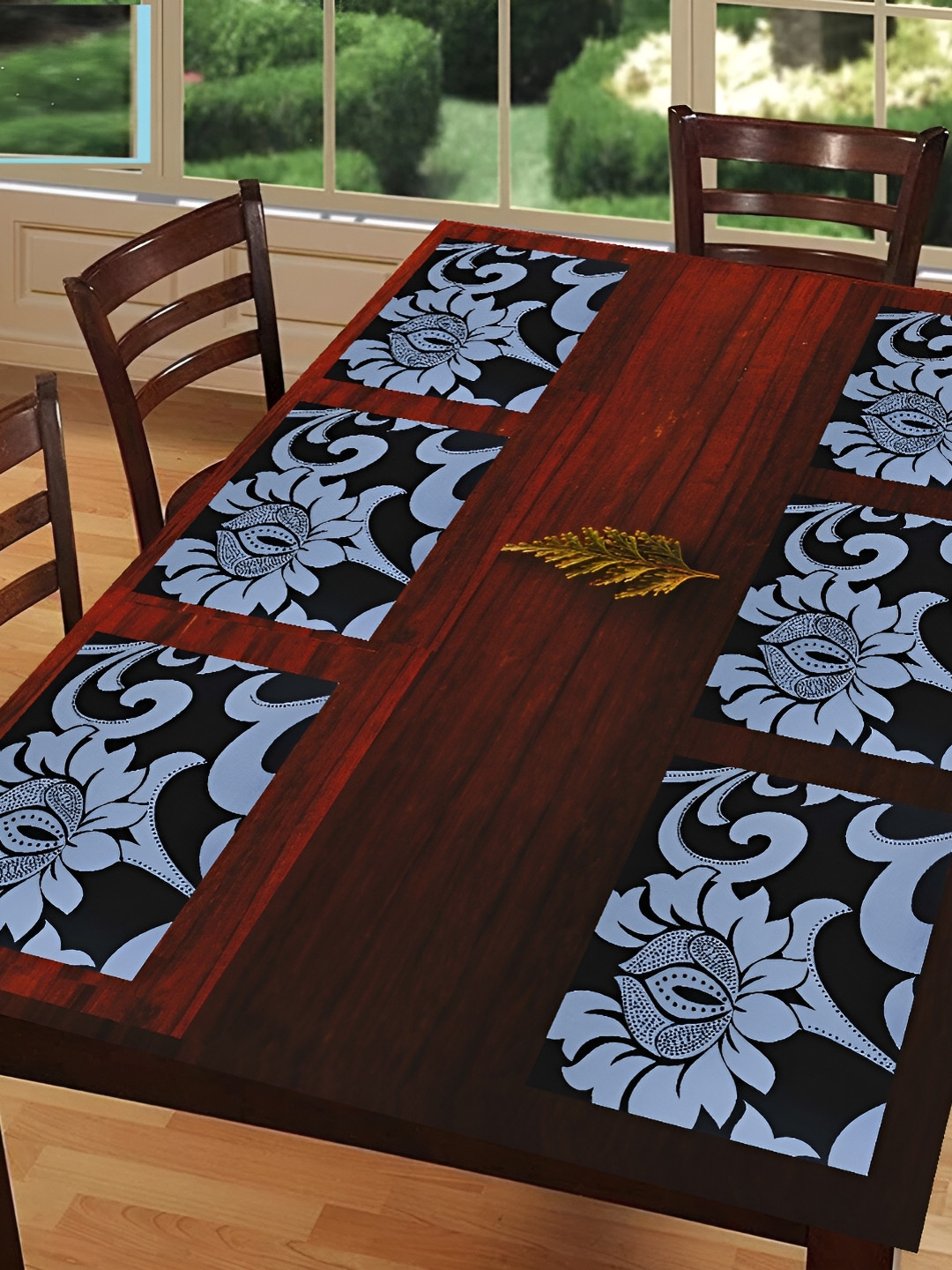 

REVEXO Black & Blue 6 Pieces Printed Anti-Slip Table Placemats