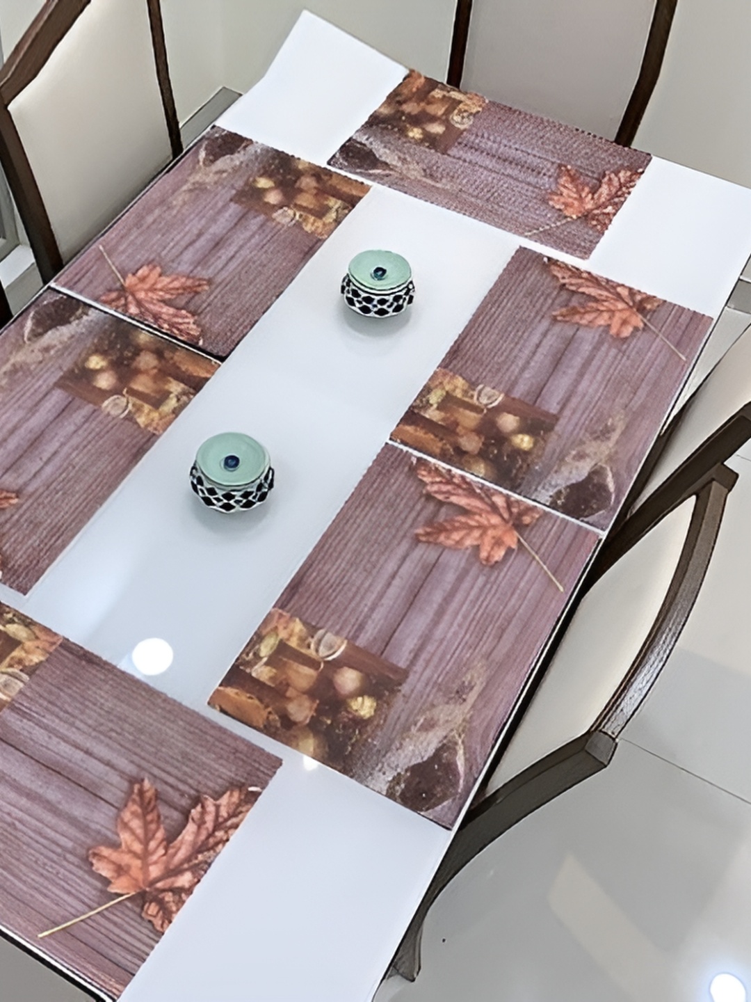 

REVEXO Brown & Beige 6 Pieces Printed Anti-Slip Table Placemats