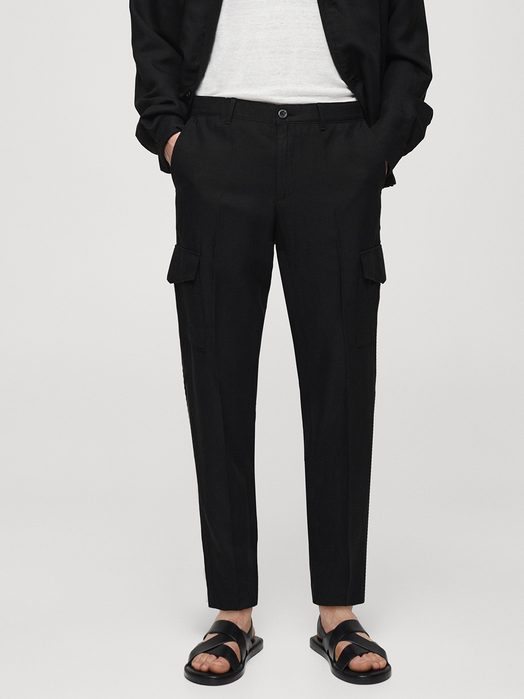 

MANGO MAN Slim Fit Cargos Trousers, Black