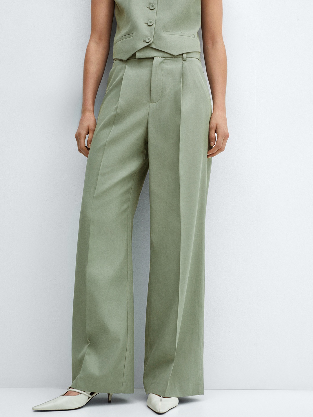 

MANGO Women Wide Leg Pleated Trousers, Green