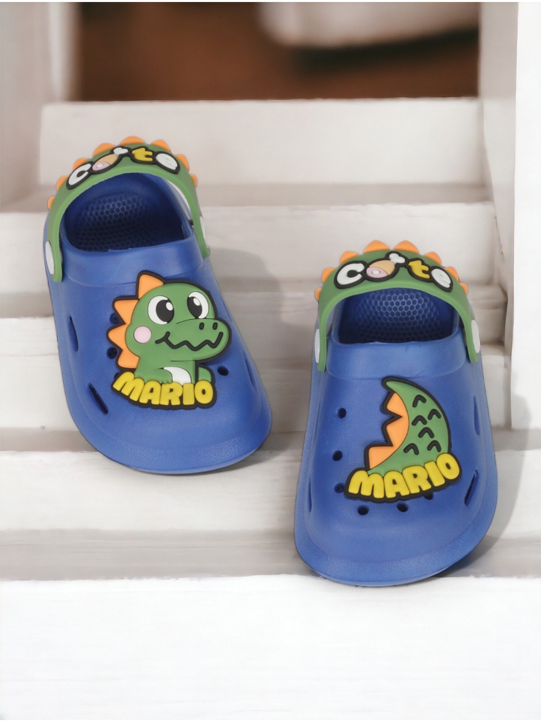 

Lil Lollipop Kids Cartoon Applique Anti-Slip Clogs, Navy blue