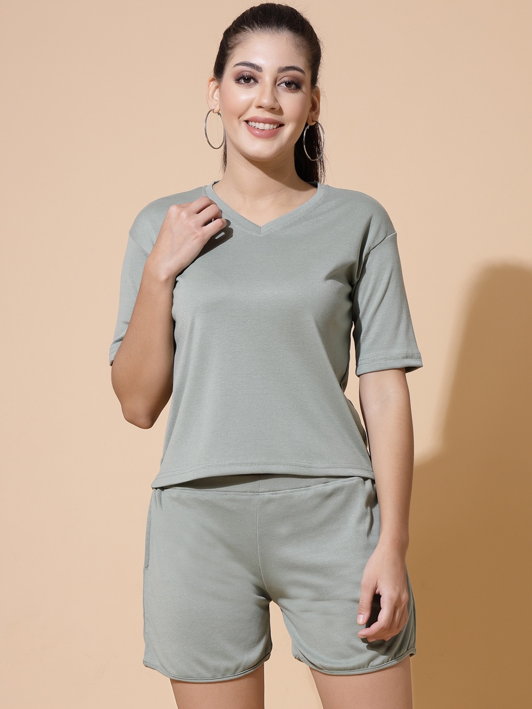

DressBerry Grey V Neck T-Shirt & Flared Shorts