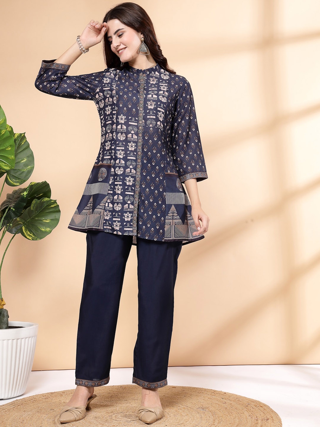 

Nayam By Lakshita Ethnic Motifs Printed Regular Kurti with Trousers & With Dupatta, Blue