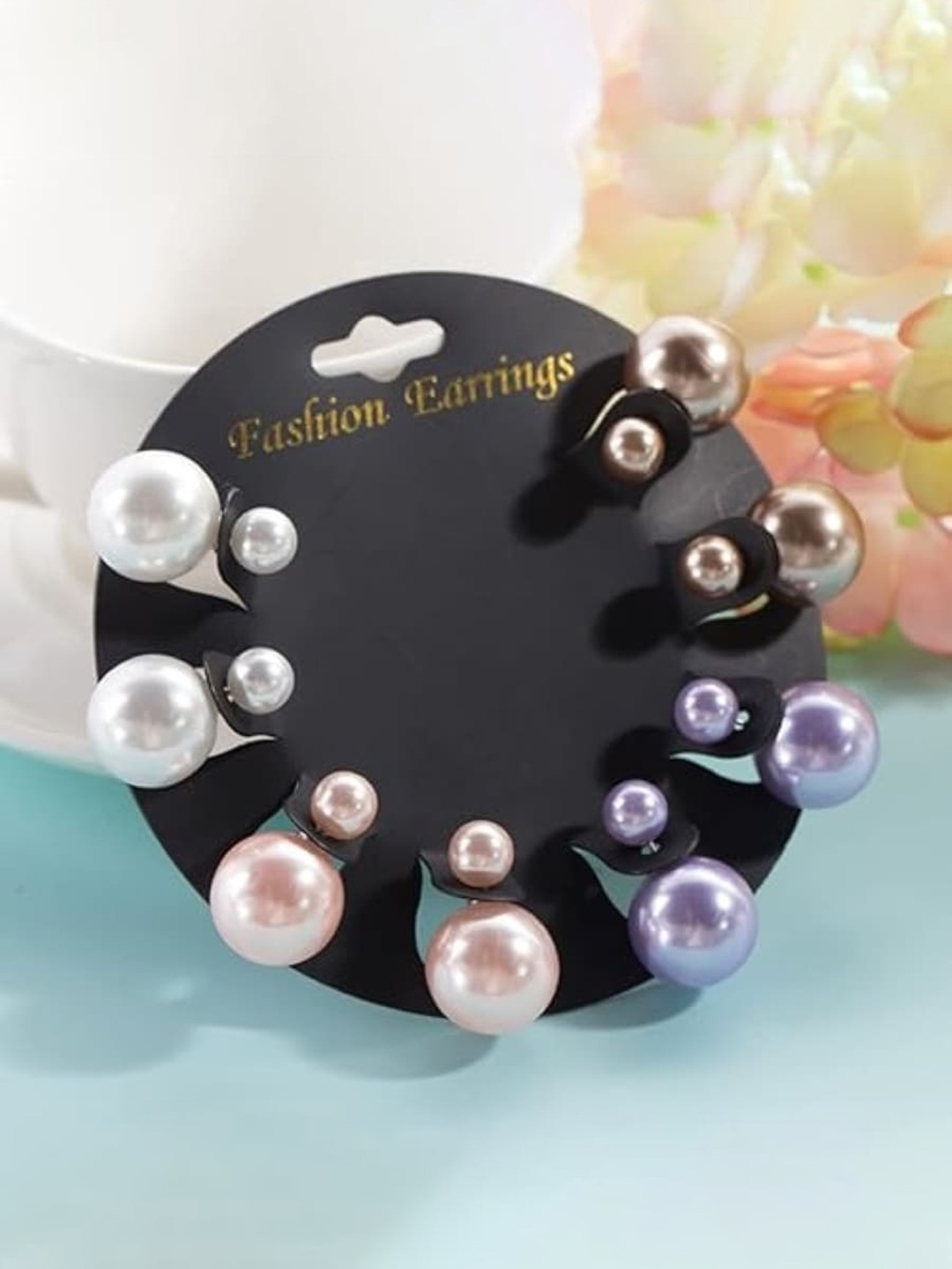 

EL REGALO Set Of 4 Artificial Beads Beaded Contemporary Studs Earrings, White