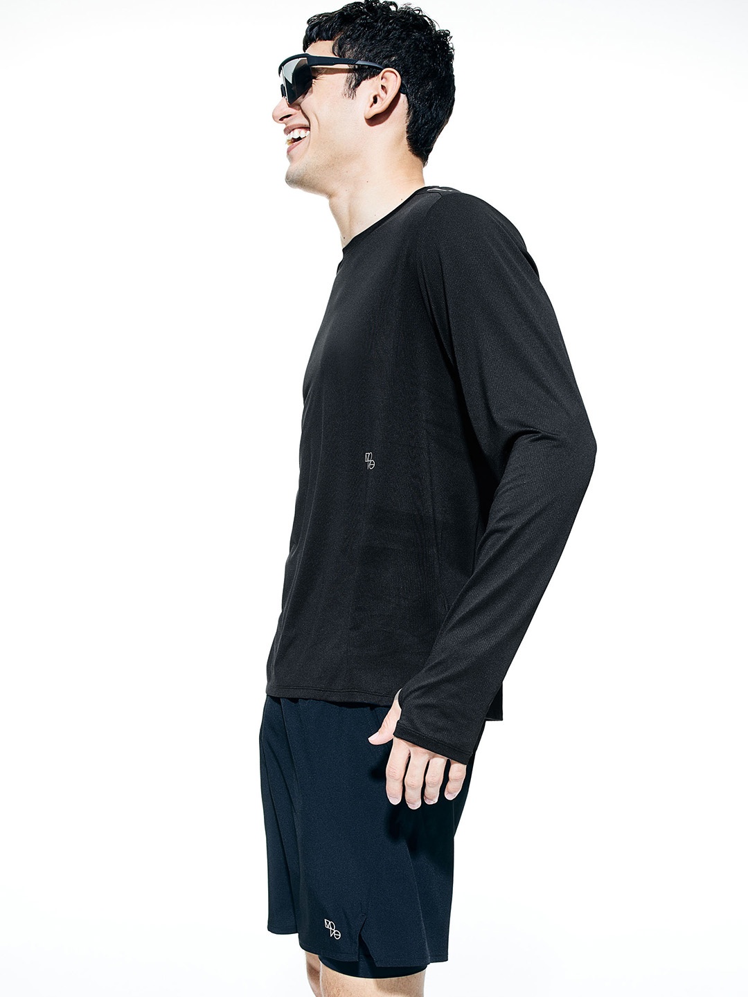 

H&M DryMove Men Lightweight Running Top, Black