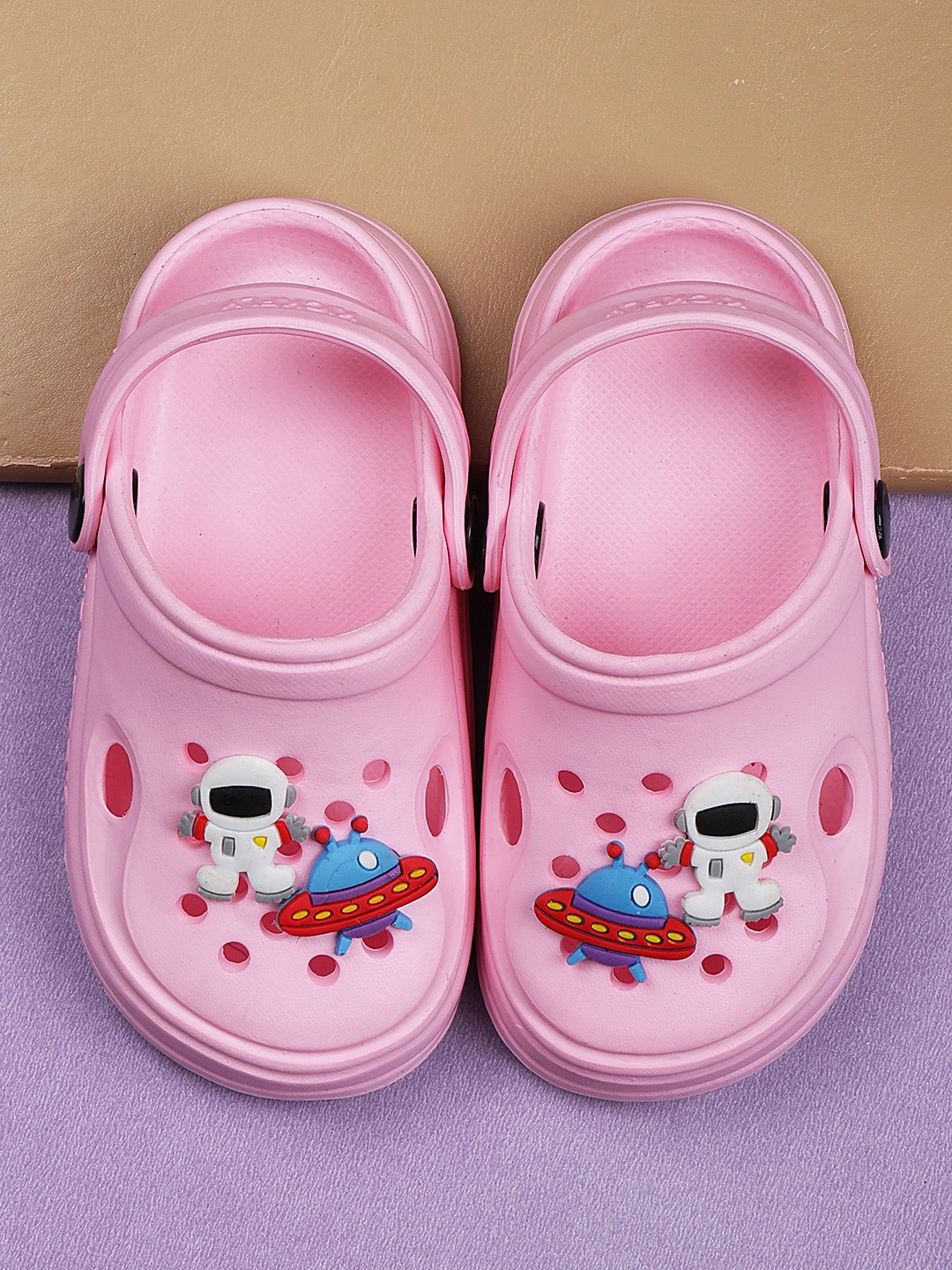 

PASSION PETALS Girls Self Design Clogs, Pink