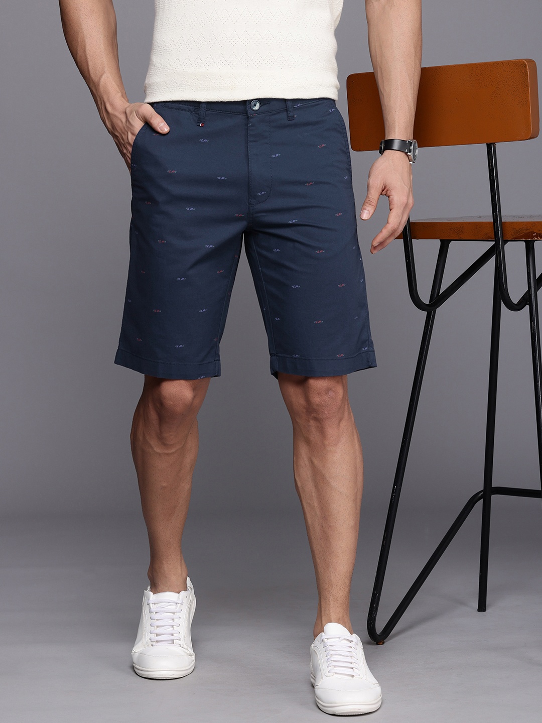 

Louis Philippe Sport Men Typography Printed Slim Fit Chino Shorts, Navy blue