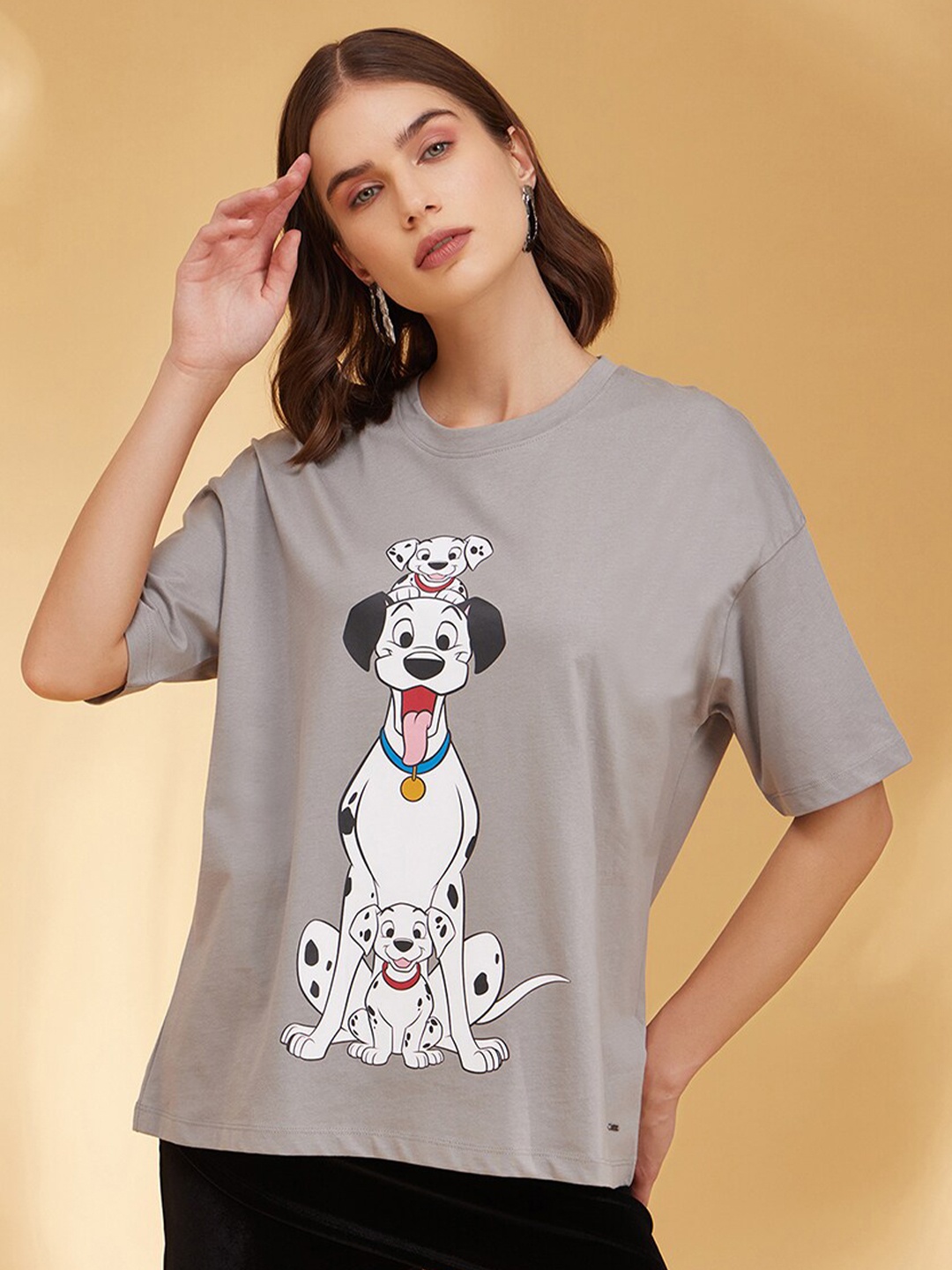 

Kazo Dalmatians Printed Round Neck Short Sleeves Disney T-shirt, Grey