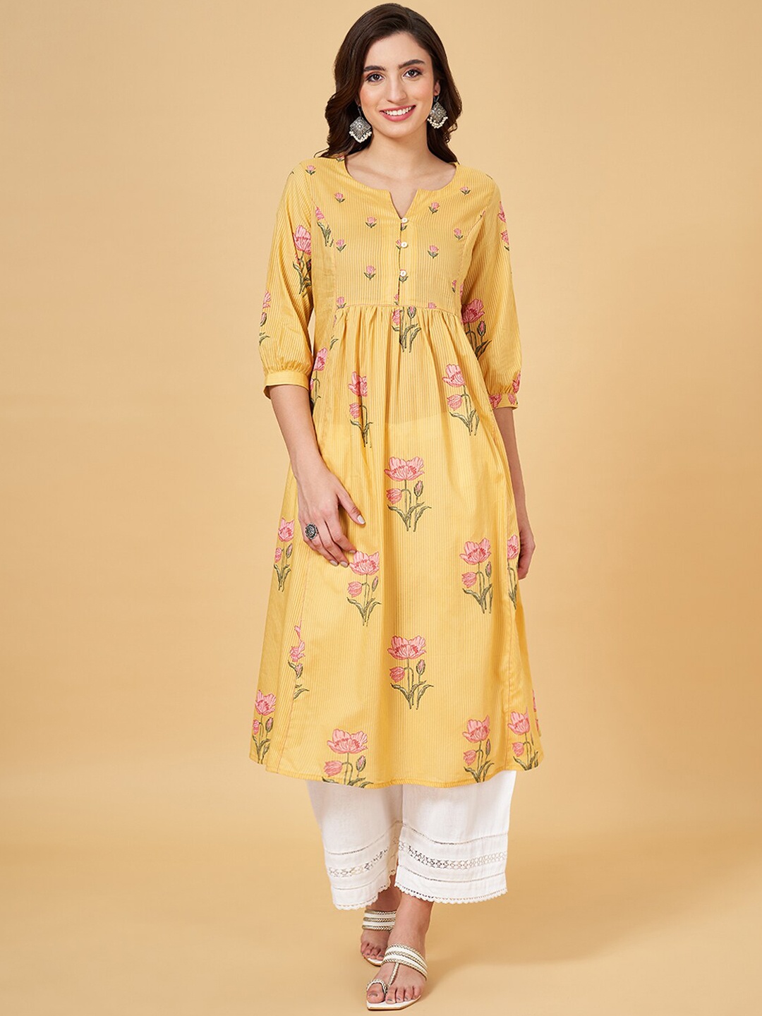 

RANGMANCH BY PANTALOONS Floral Printed Notch Neck Cotton A-Line Kurta, Yellow