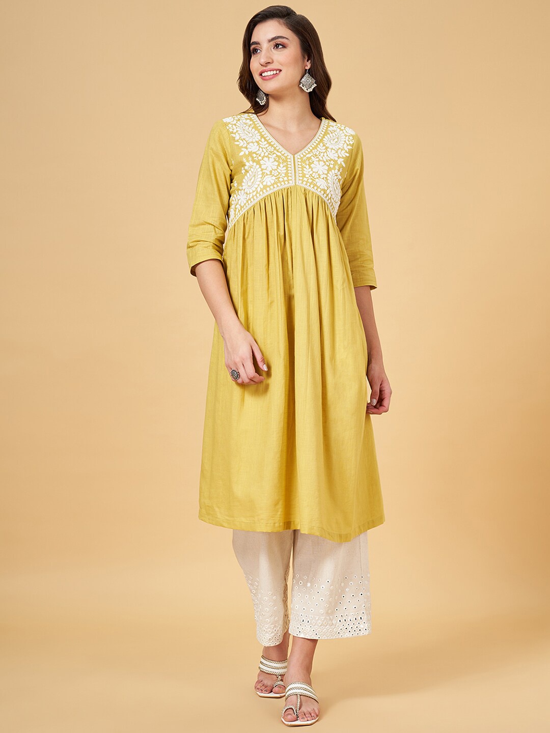 

RANGMANCH BY PANTALOONS Floral Yoke Design Thread Work Empire A-Line Kurta, Yellow