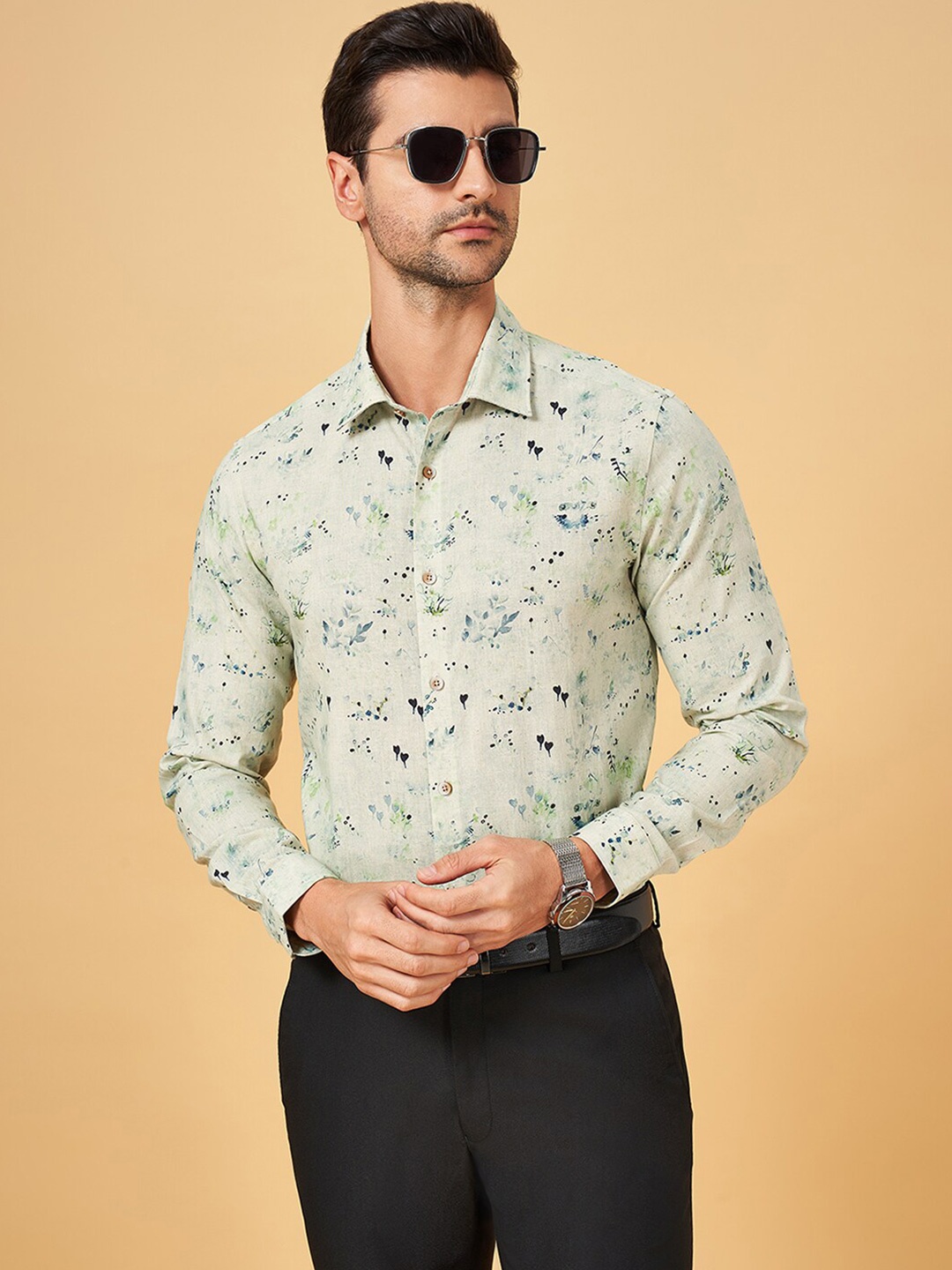 

Peregrine by Pantaloons Slim Fit Cotton Printed Party Shirt, White