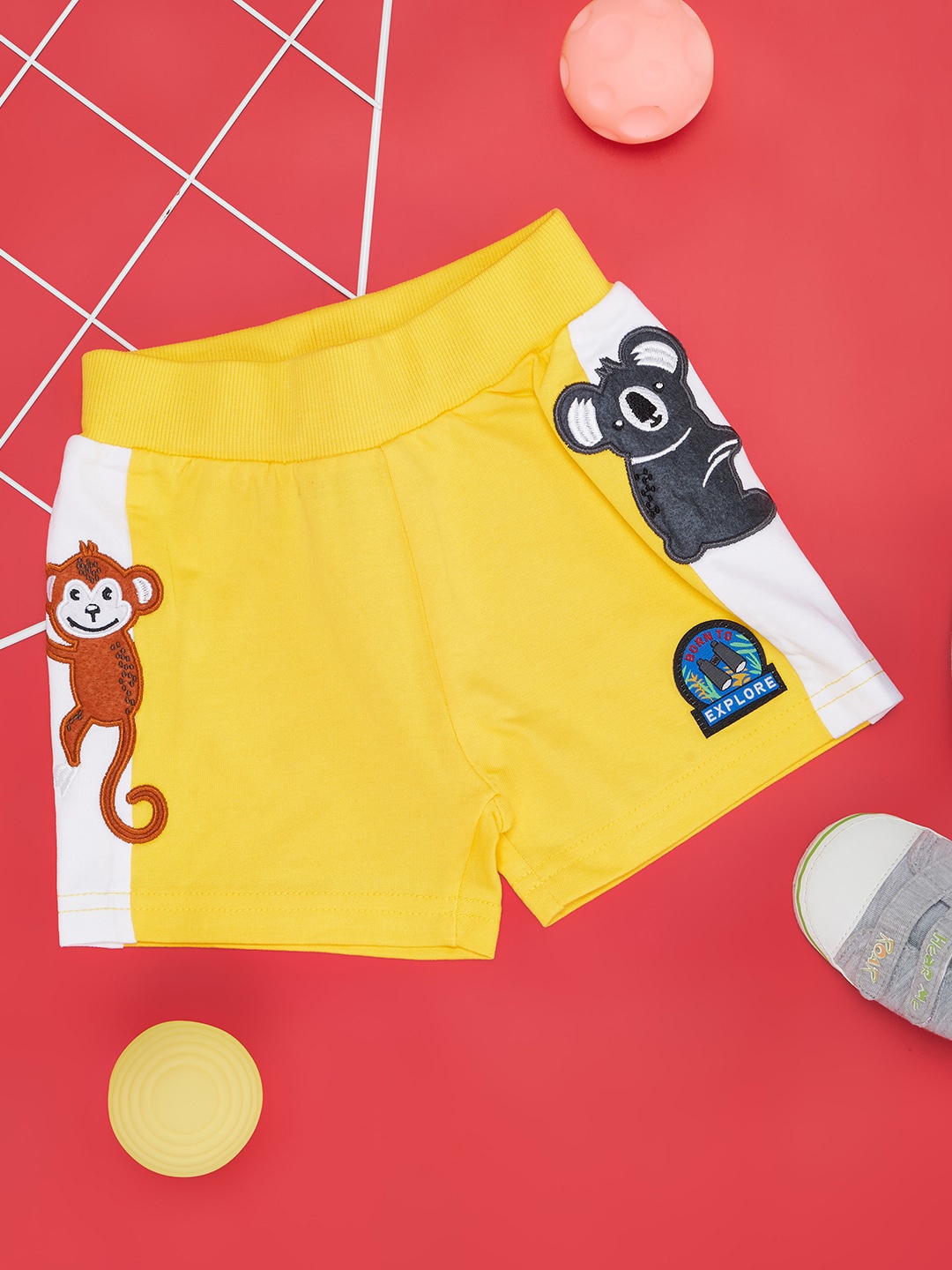 

Pantaloons Baby Infant Boys Graphic Printed Pure Cotton Shorts, Yellow