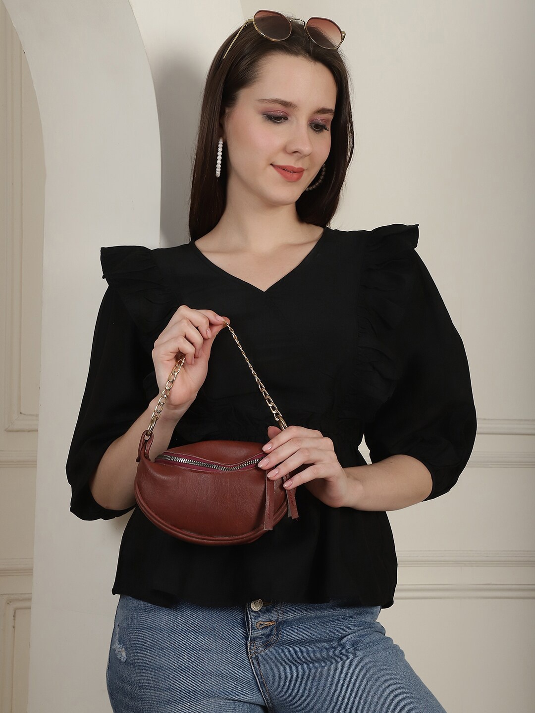 

Indian Needle V-Neck Cinched Waist Top, Black