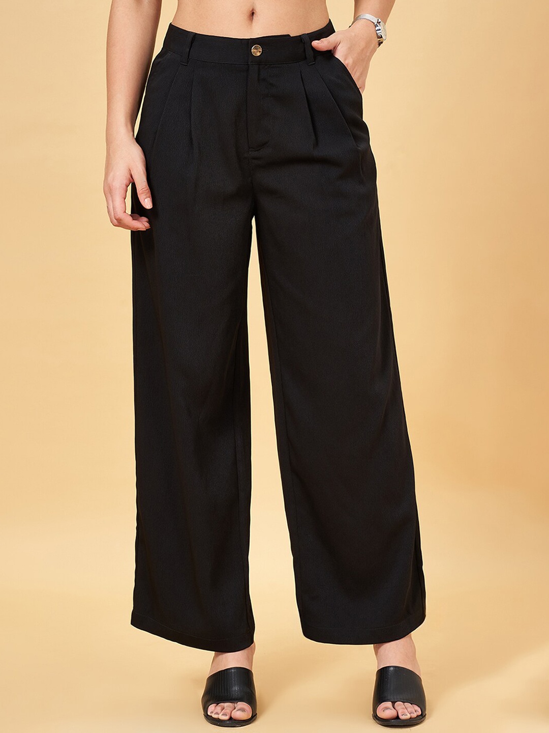 

Annabelle by Pantaloons Women Mid-Rise Pleated Formal Trousers, Black