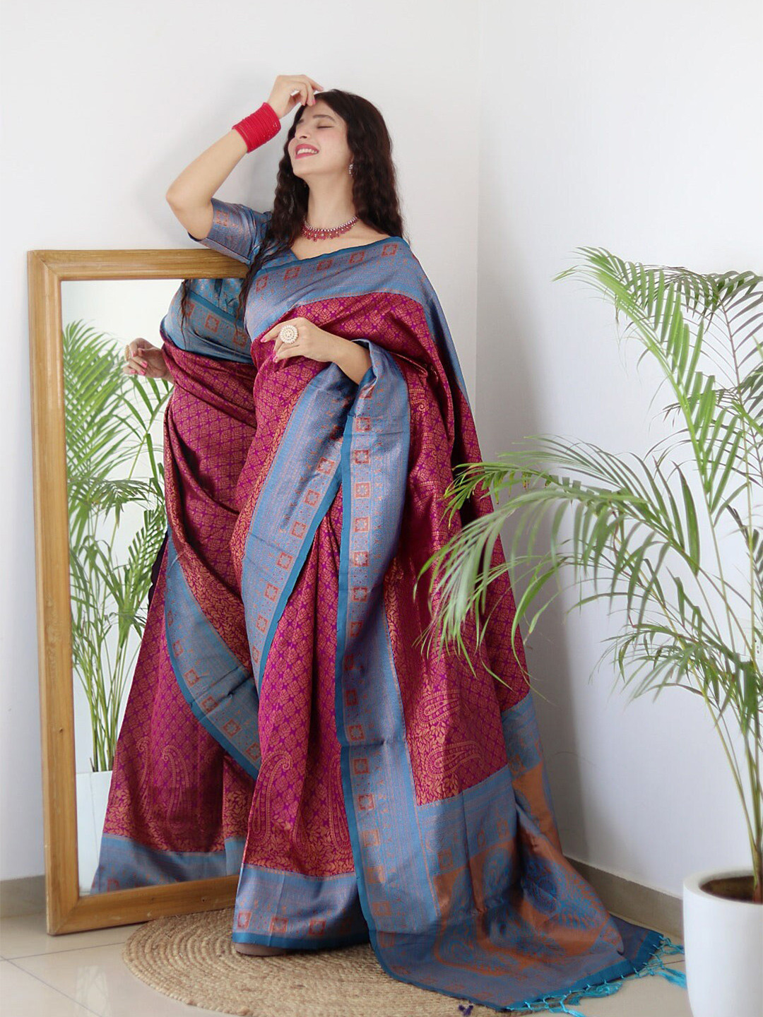 

Glorisa Ethnic Motifs Zari Pure Silk Tussar Saree, Maroon