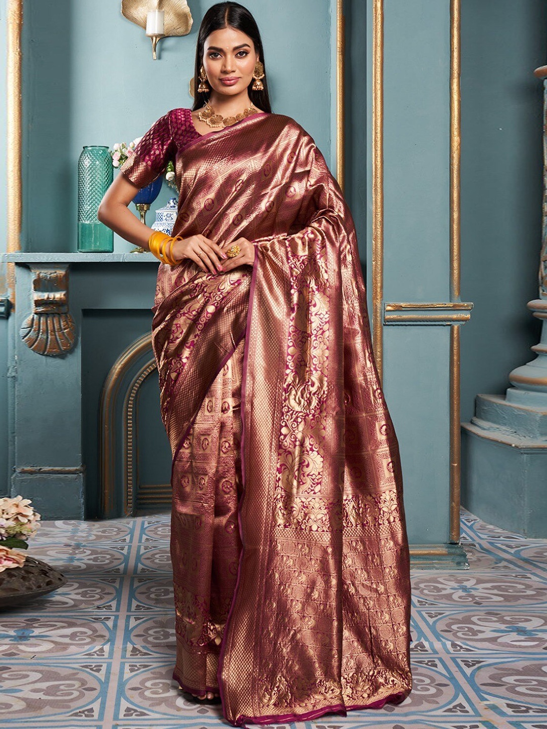

Glorisa Ethnic Motifs Zari Pure Silk Tussar Saree, Green