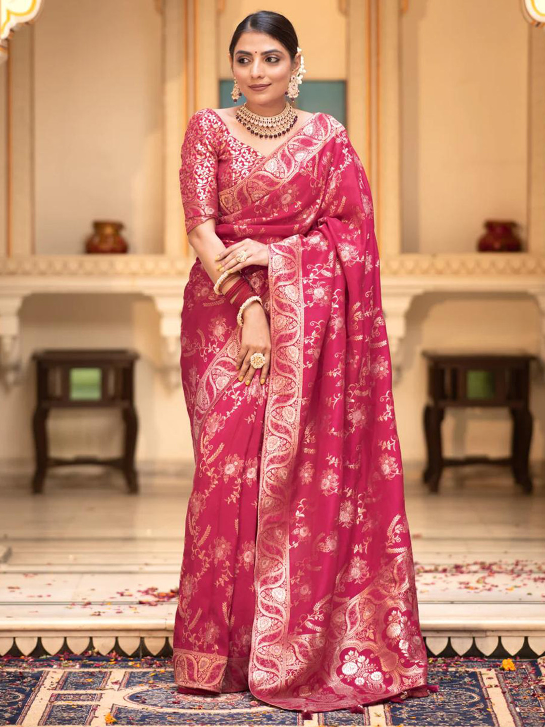 

Glorisa Woven Design Zari Pure Silk Saree, Pink