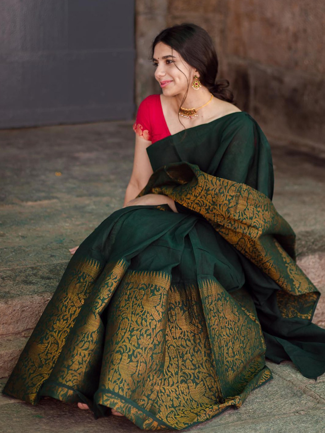 

Glorisa Zari Pure Silk Kanjeevaram Saree, Green