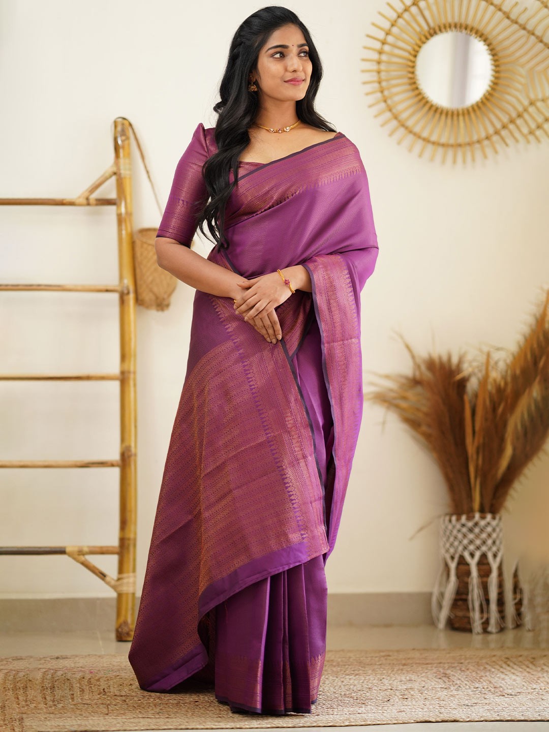 

Glorisa Geometric Woven Design Zari Pure Silk Kanjeevaram Saree, Purple
