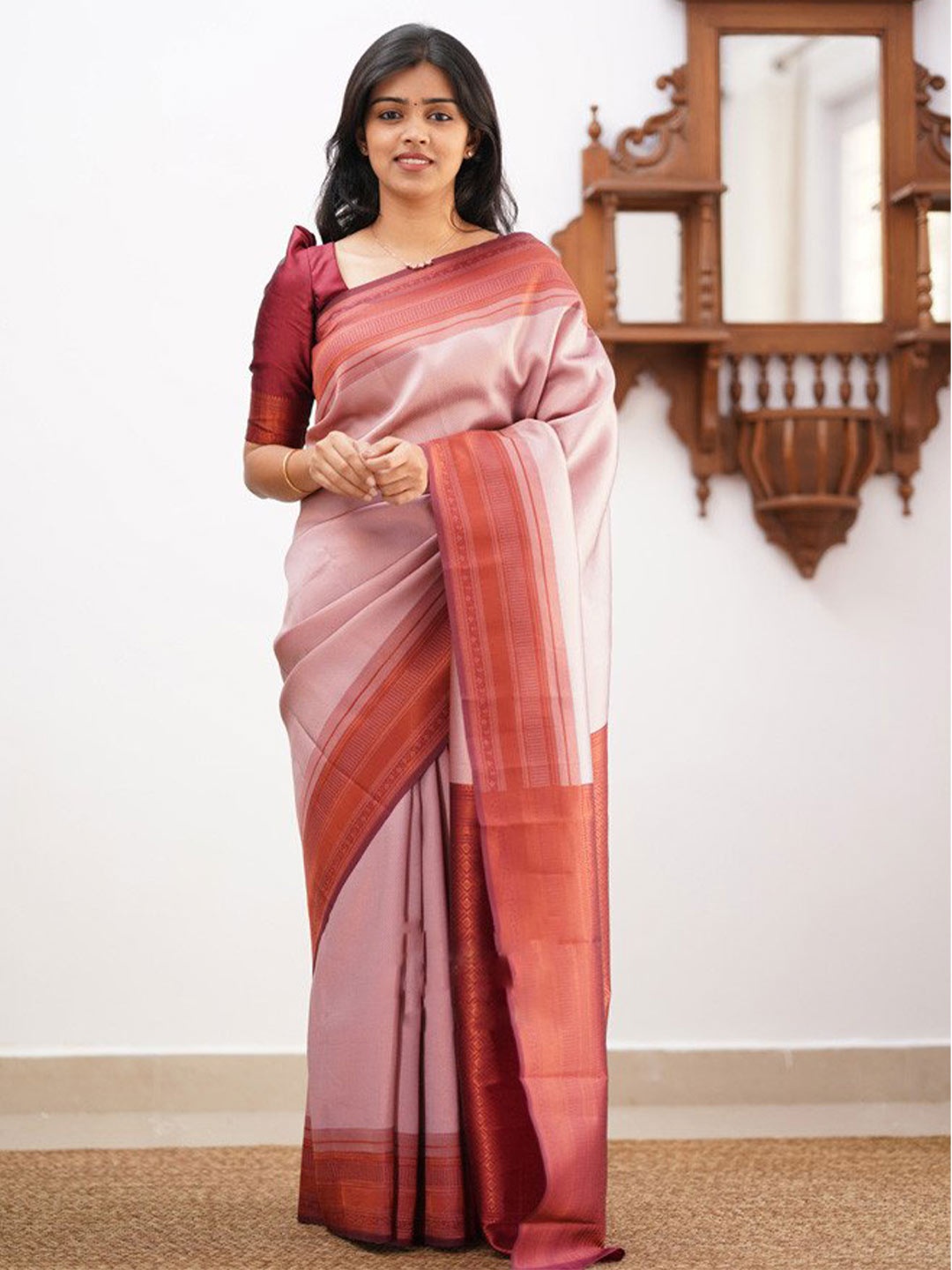 

Glorisa Ethnic Motifs Zari Pure Silk Mysore Silk Saree, Pink