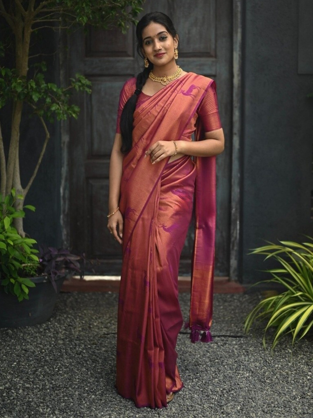 

Glorisa Ethnic Motifs Pure Silk Mysore Silk Saree, Pink