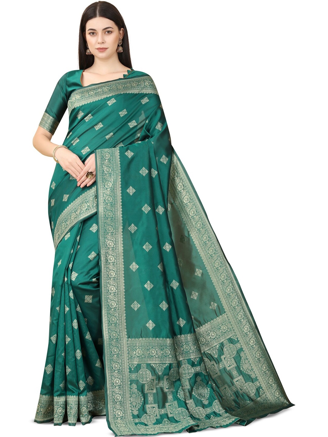 

Glorisa Woven Design Zari Pure Silk Paithani Saree, Green