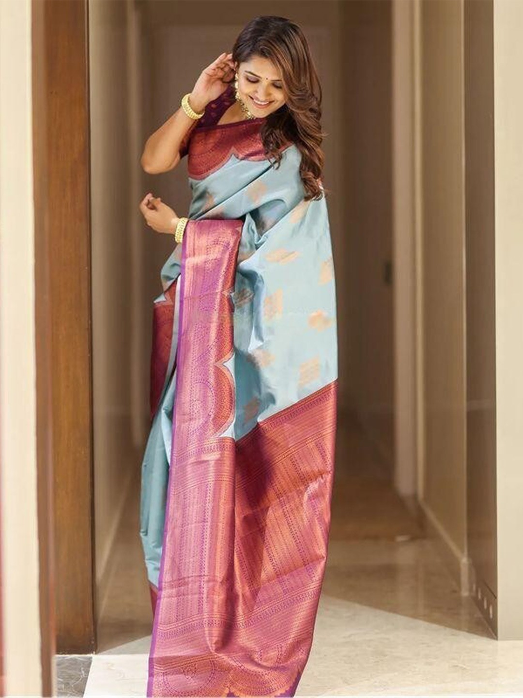 

Glorisa Ethnic Motifs Zari Pure Silk Tussar Saree, Blue