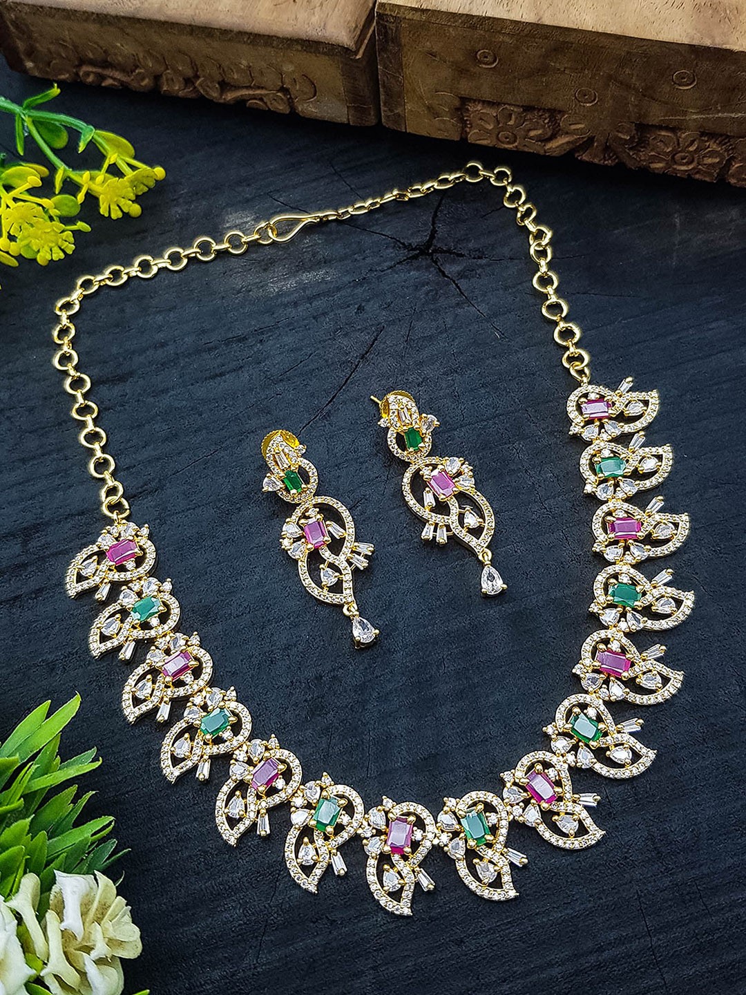 

GRIIHAM Gold-Plated Cubic Zirconia Studded Jewellery Set
