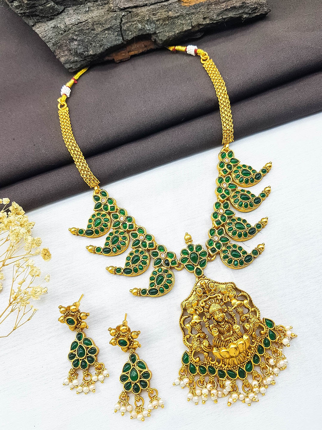 

GRIIHAM Gold-Plated CZ-Studded & Beaded Jewellery Set