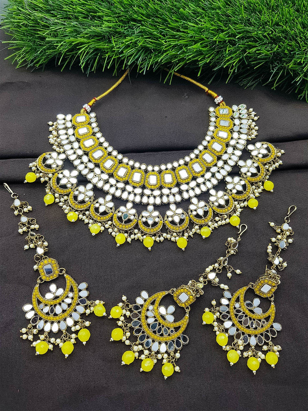 

GRIIHAM Gold-Plated Cubic Zirconia Studded Necklace With Earrings & Maang Tika