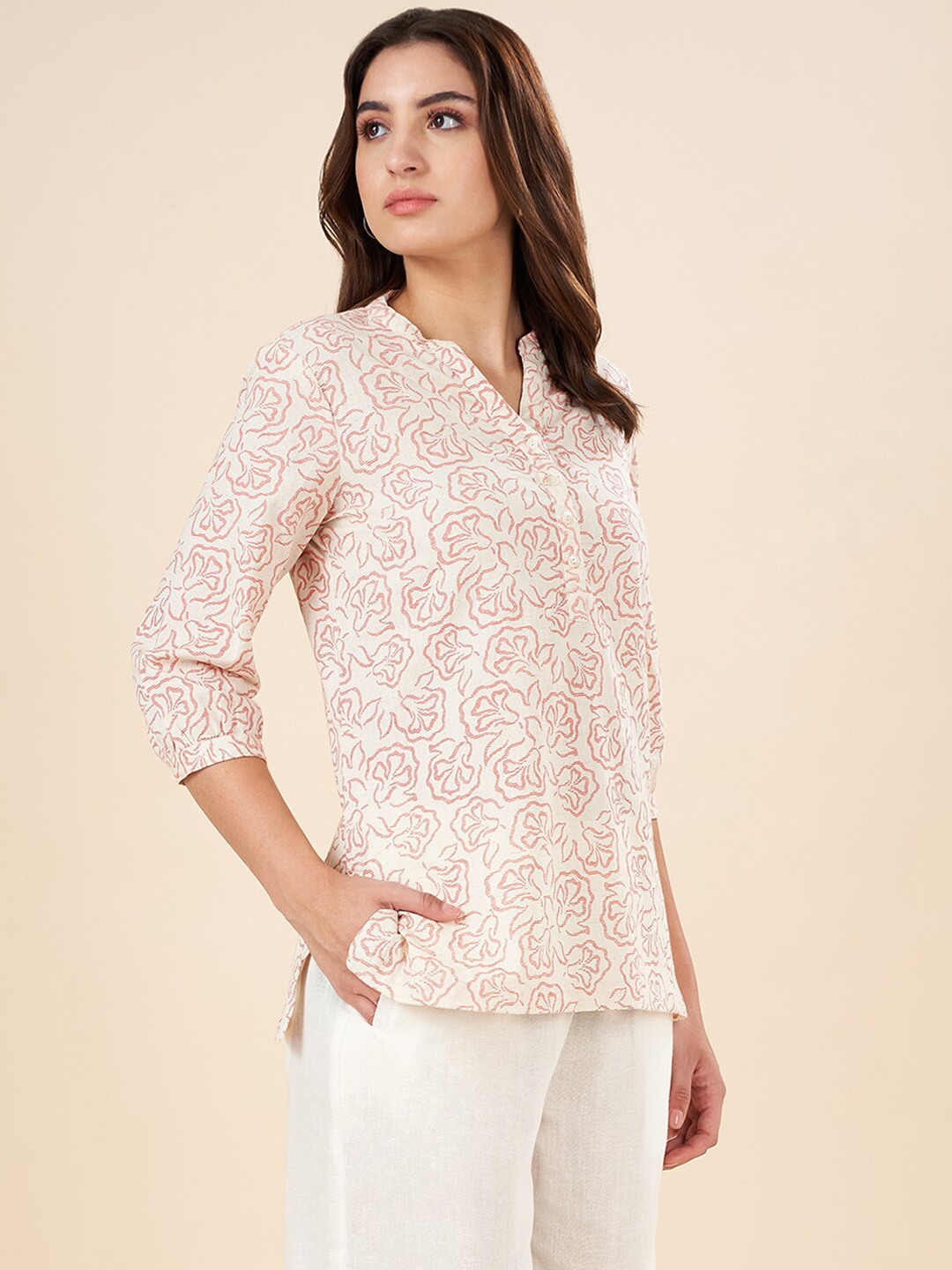 

AKKRITI BY PANTALOONS Floral Printed Mandarin Collar Tunic, Peach