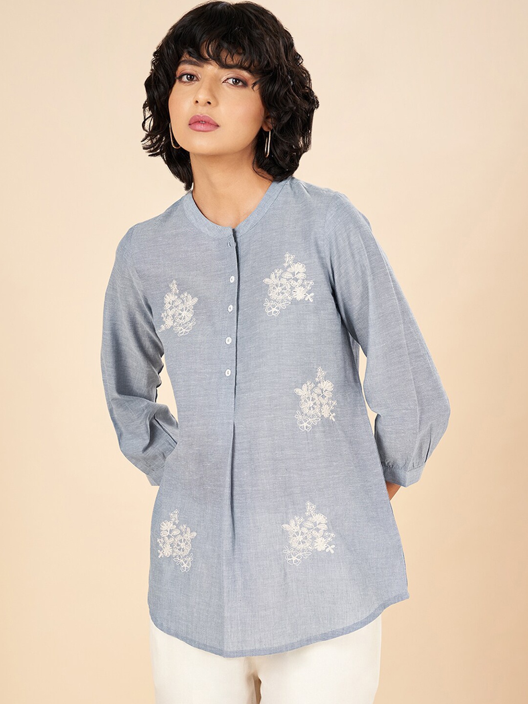 

AKKRITI BY PANTALOONS Floral Embroidered Mandarin Collar Cotton Tunic, Steel