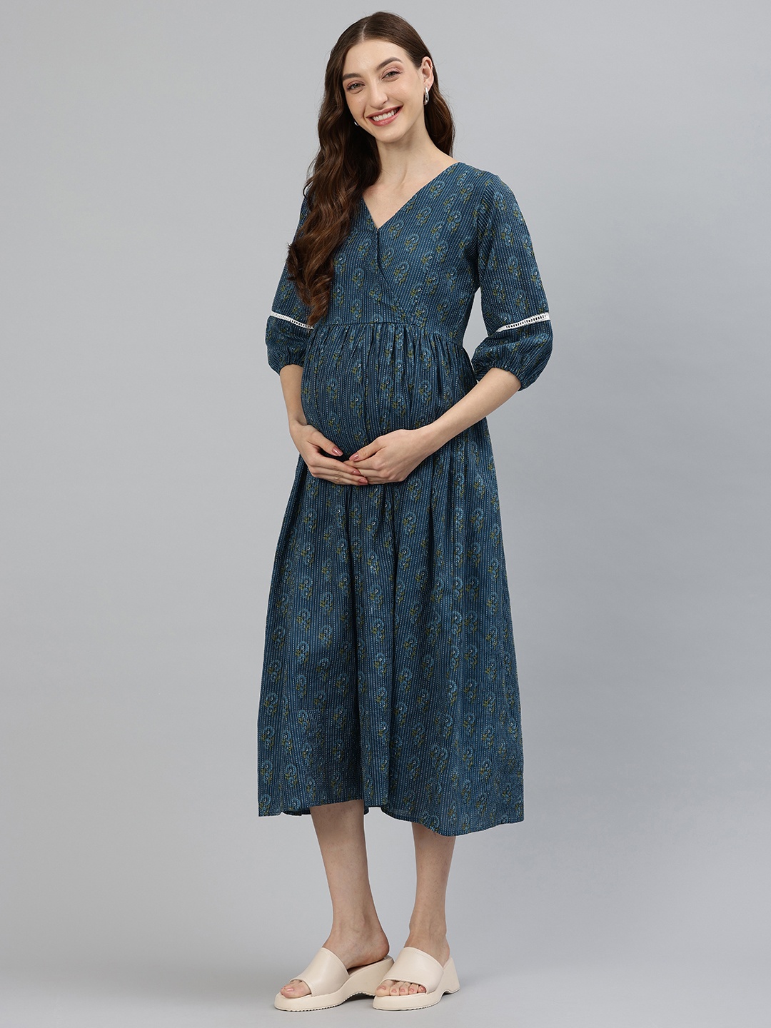 

Swishchick Floral Embroidered Puff Sleeves Maternity Dress, Navy blue