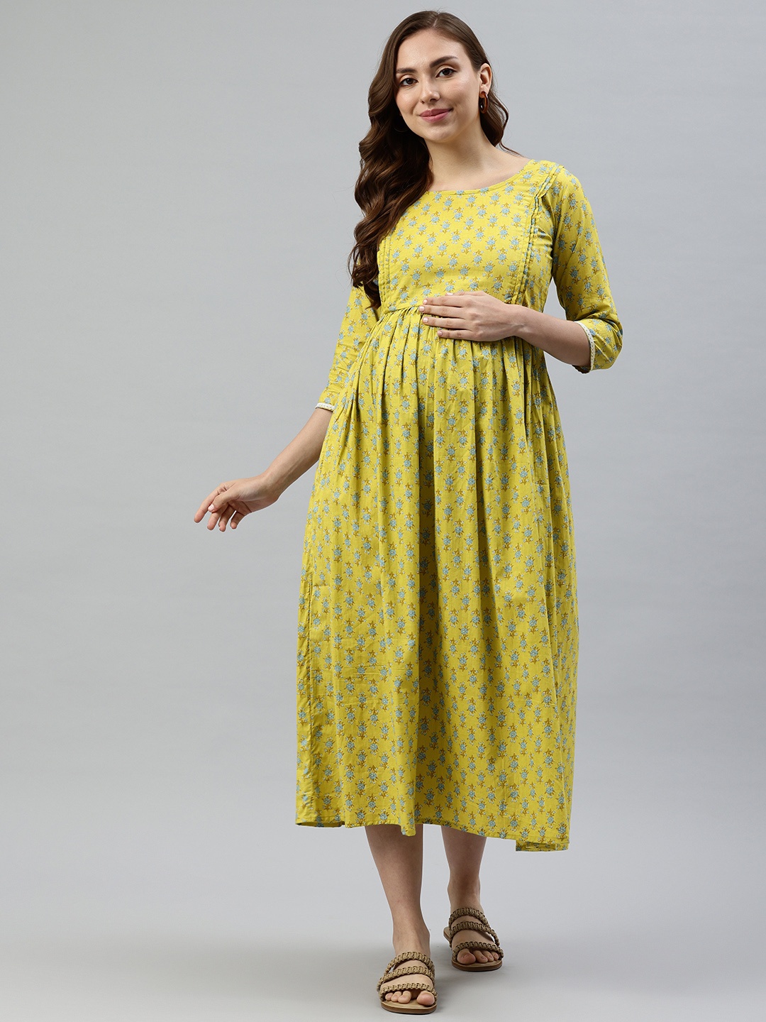 

Swishchick Floral Print Maternity Fit & Flare Midi Dress, Green