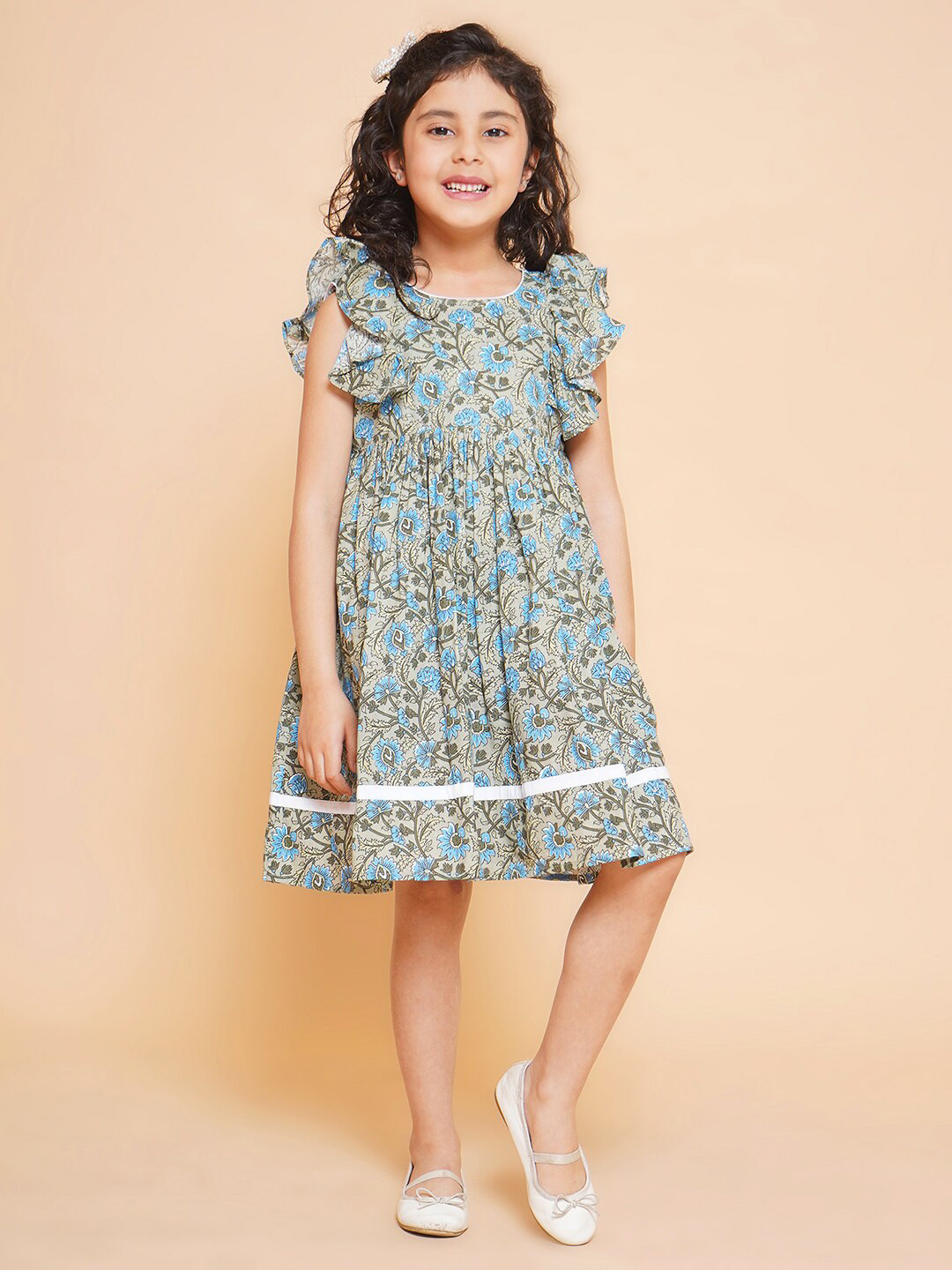 

Little Bansi Girls Floral Printed Flutter Sleeve Fit & Flare Ruffled Dress, Green