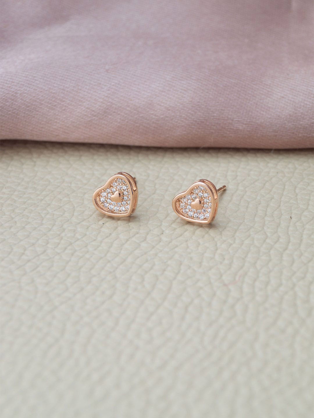 

MANNASH Heart Shaped Rose Gold Plated 925 Sterling Silver Studs Earrings