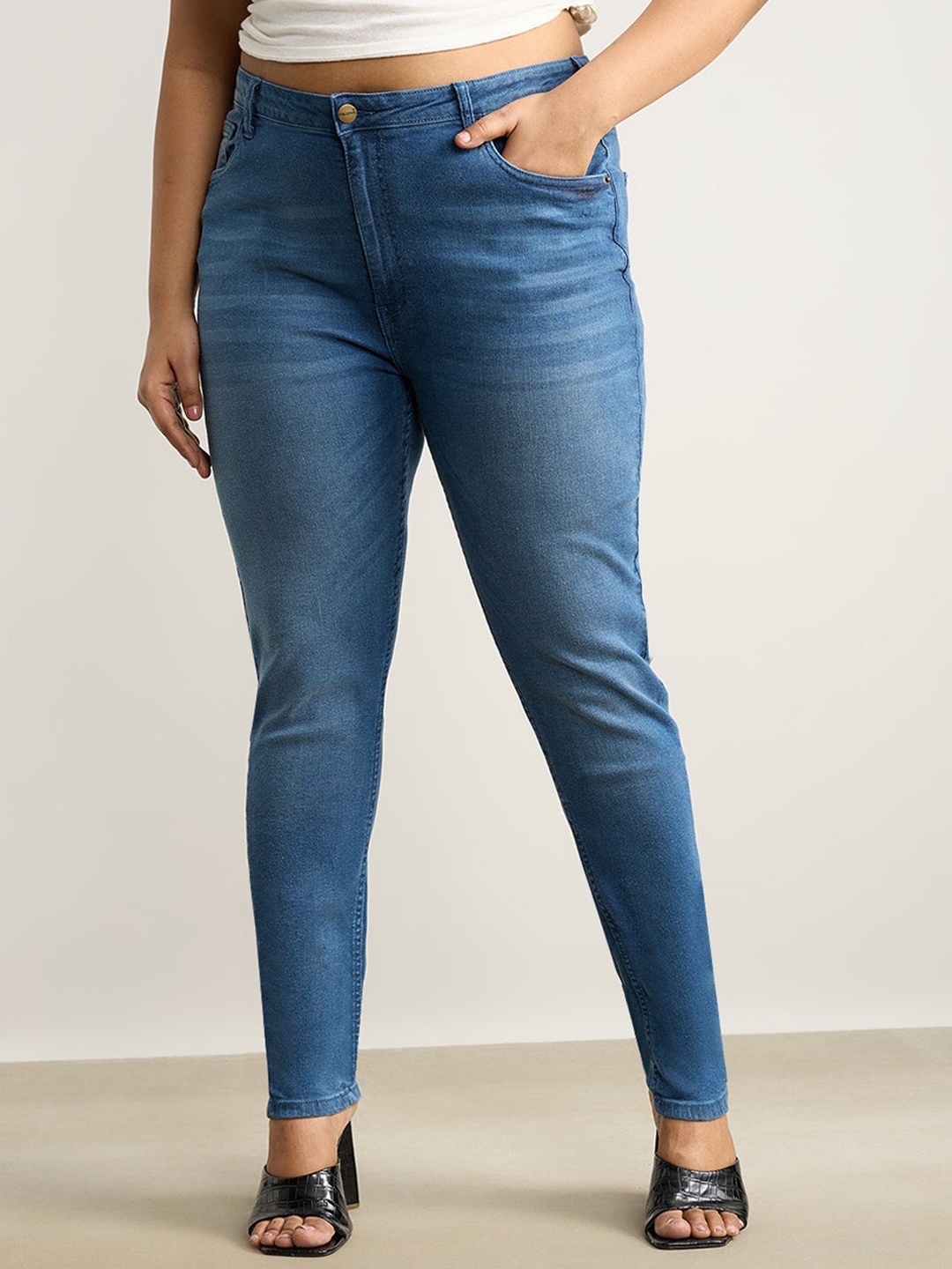 

FREAKINS Women Plus Size Skinny Fit High-Rise Stretchable Light Fade Jeans, Blue