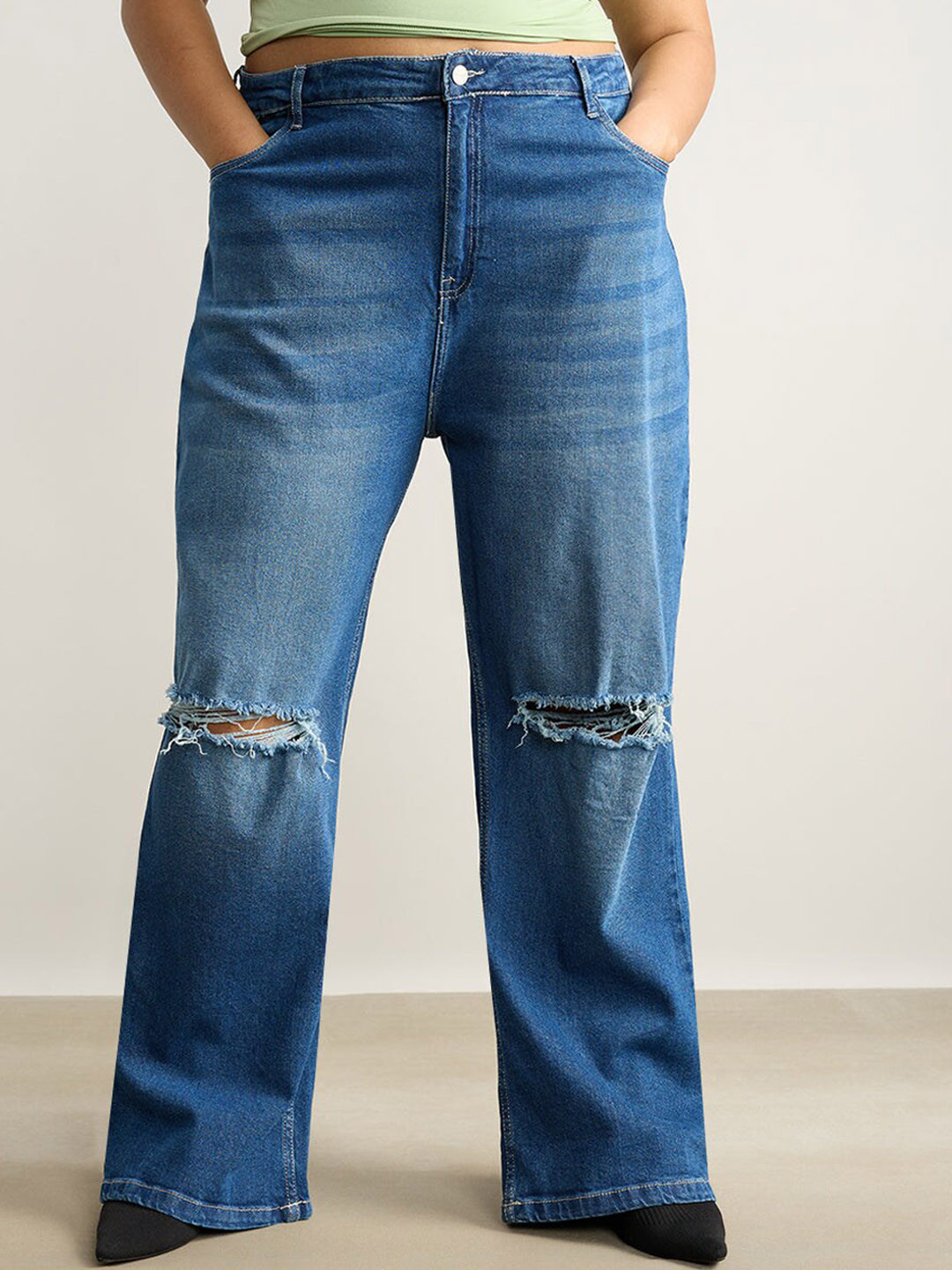 

FREAKINS Women Plus Size Wide Leg High-Rise Slash Knee Light Fade Stretchable Jeans, Blue