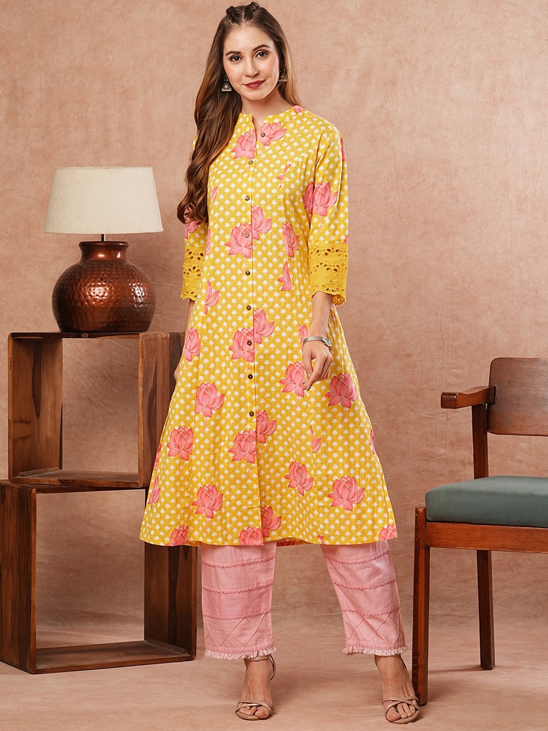 

FASHOR Floral Printed Round Neck Long Sleeves A-Line Cotton Kurta, Yellow