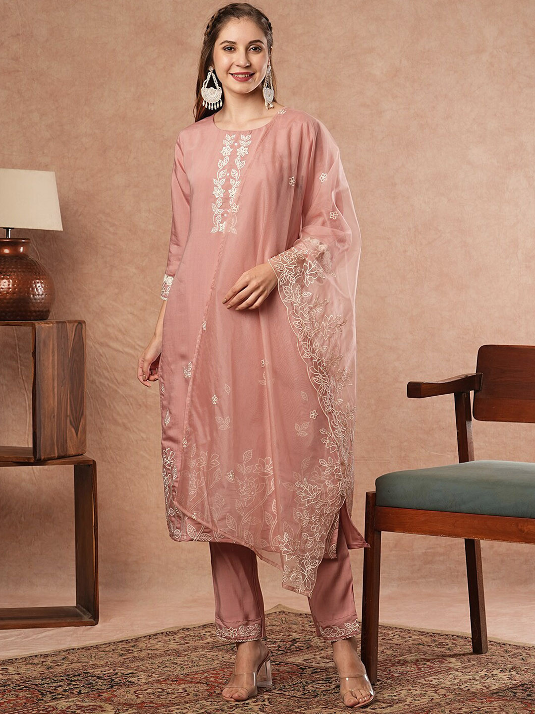 

FASHOR Floral Embroidered Beads And Stones Straight Kurta With Trouser &Dupatta, Rose